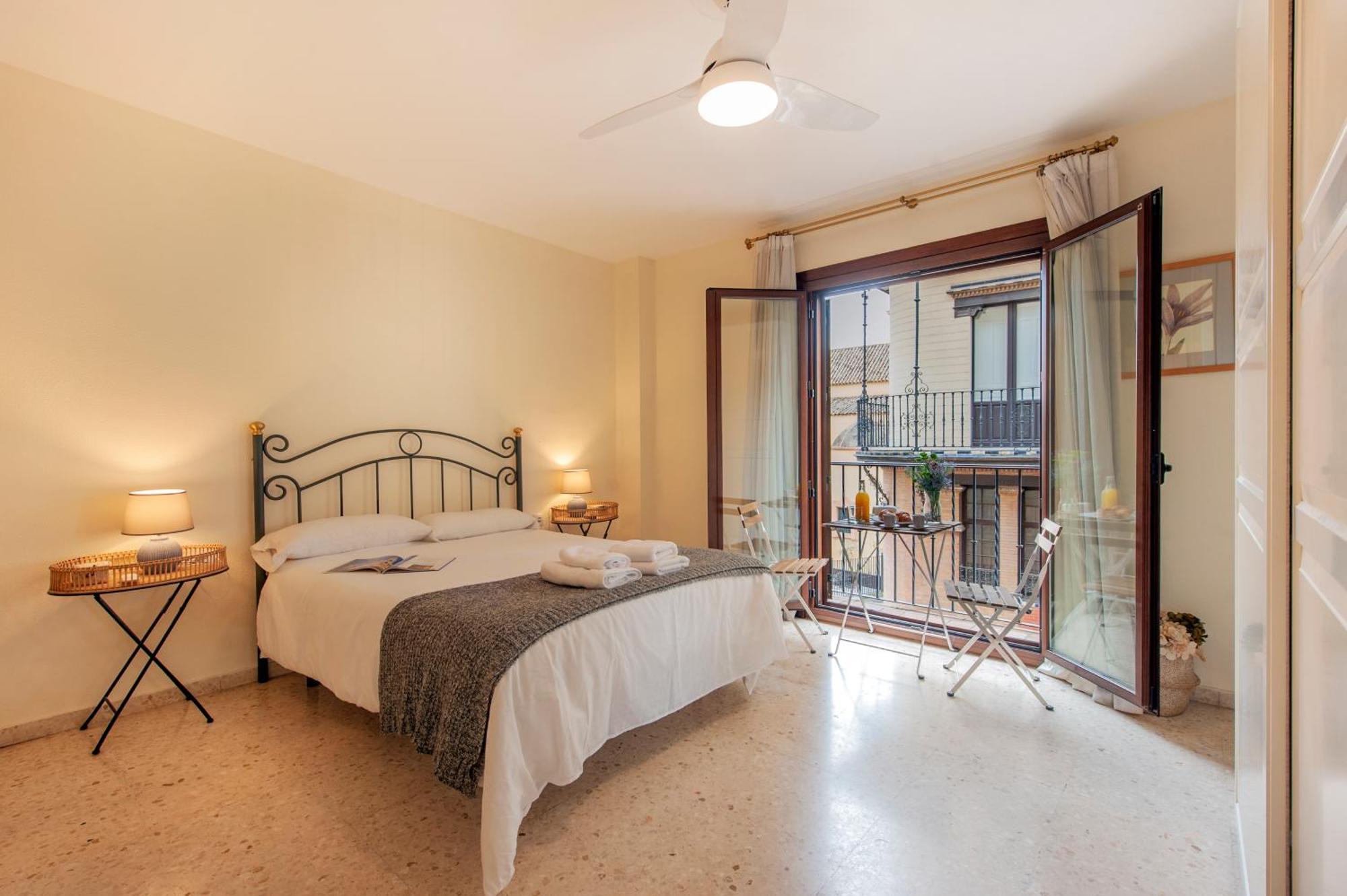 Ispal Apartment & Parking Seville Historic Center Vutse06601 Exterior foto